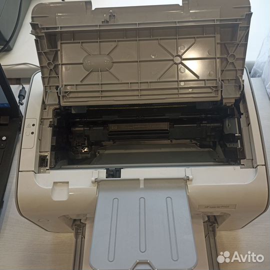 Лазерный принтер HP LaserJet P1102