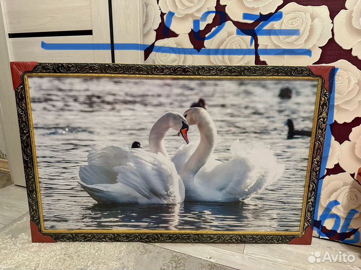 Картина с лебедями