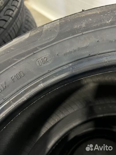 Viatti Strada Asimmetrico V-130 215/55 R17 94V