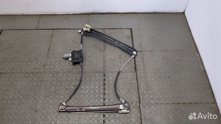 Стеклоподъемник электрический Volkswagen Tiguan, 2018