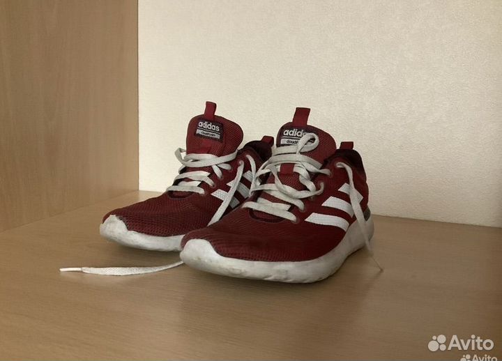 Кроссовки б/у Adidas Оригинал 41размер бордовые