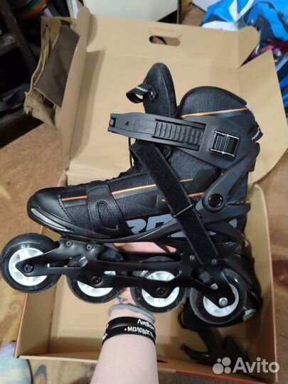 Роликовые коньки Roces Yvon M мужские