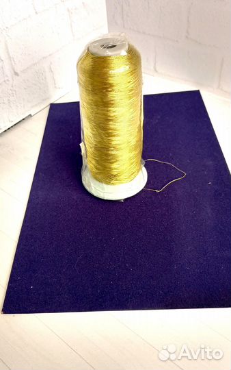 Нитки с люрексом металлизированные по 3000 m