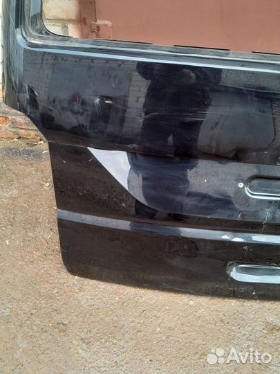 Крышка багажника Volkswagen Caravelle