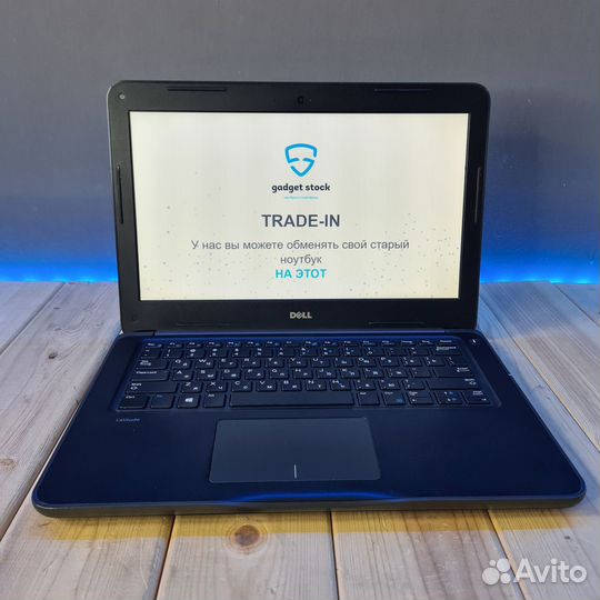 Ультрабук Dell Latitude 3380