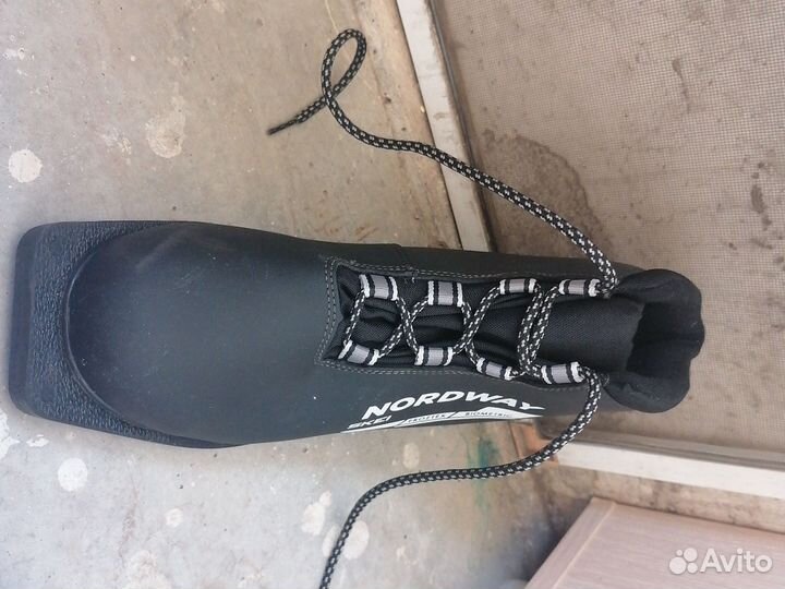 Лыжные ботинки nordway skei 41 размер