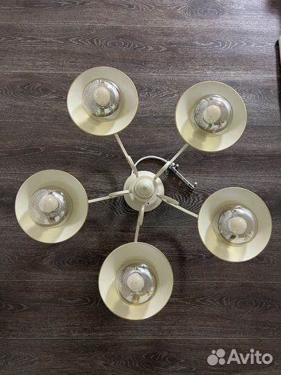 Люстра потолочная