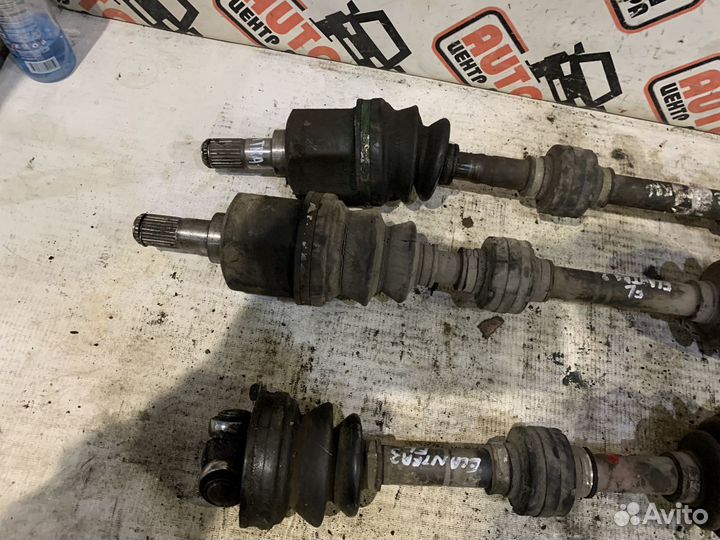 Привод левый правый Hyundai Elantra 3 XD