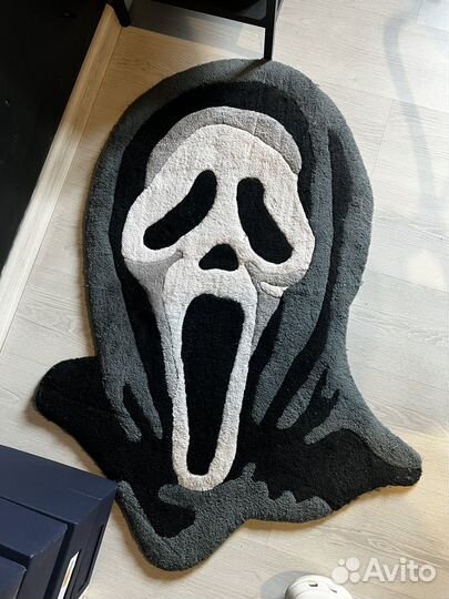 Коврик ручной работы