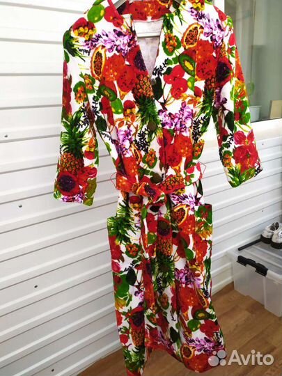 Махровый халат р. М (Италия)