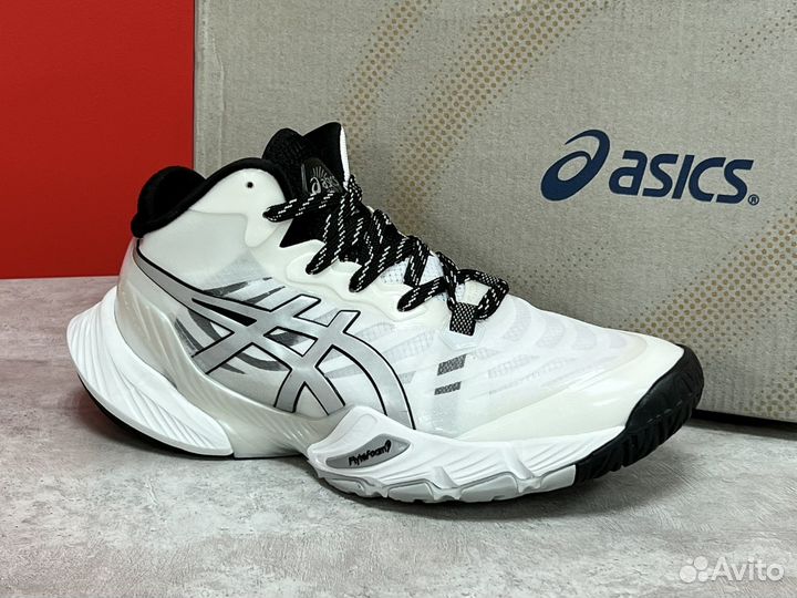 Волейбольные кроссовки asics metarise