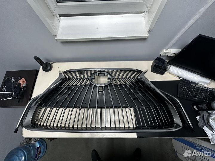 Решетка радиатора lexus es