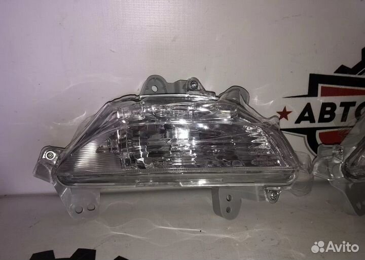 Повторитель в бампер левый mazda 3 BM 13-15