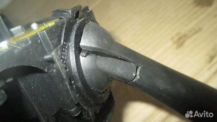 Переключатель подрулевой Audi A4 B8 2007-2015