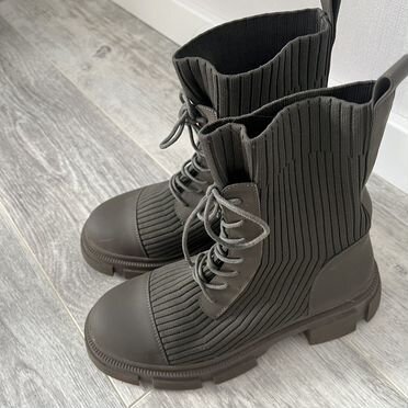 Ботинки челси 40