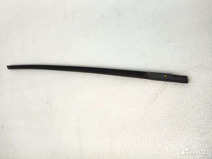 Молдинг двери передний левый Bmw 1-Series F20 1.6I