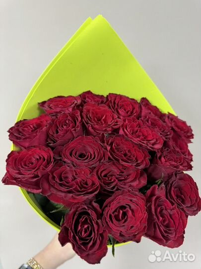 25 роз