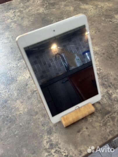 iPad mini 3 64gb wi fi