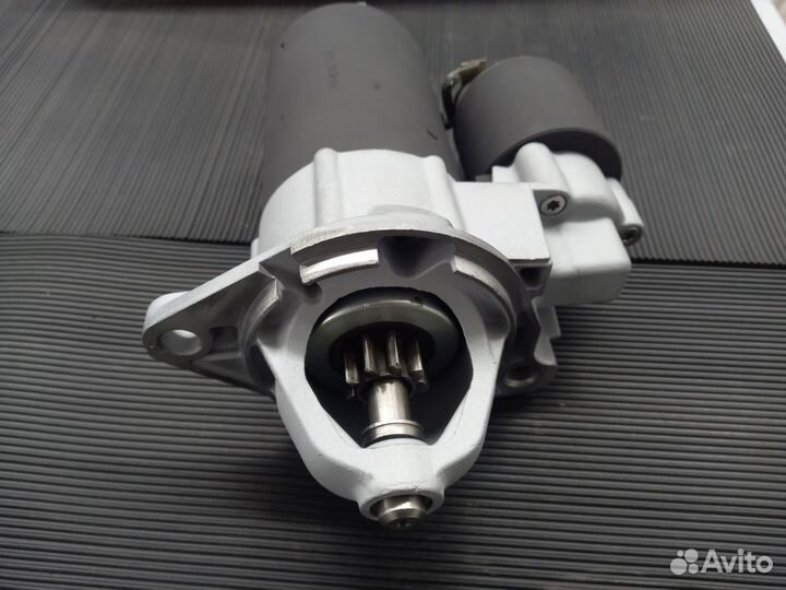 Стартер STB0879