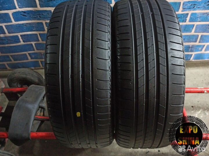 Bridgestone Turanza T005 225/40 R19