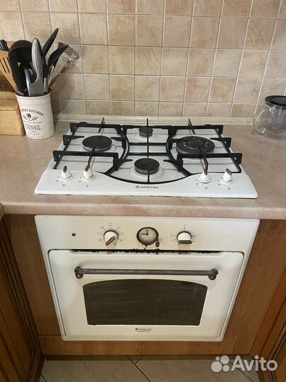 Духовой шкаф электрический Ariston