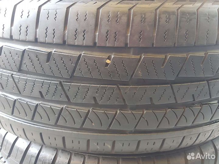 Continental ContiCrossContact AT 235/55 R17