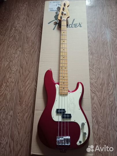 Басс гитара fender