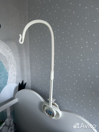 Кронштейн для мобиля