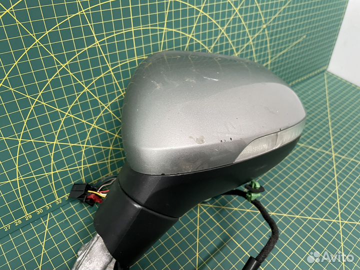 Зеркало наружное левое Volkswagen Passat B8