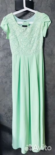 Платье в пол мятное
