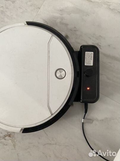 Робот пылесос