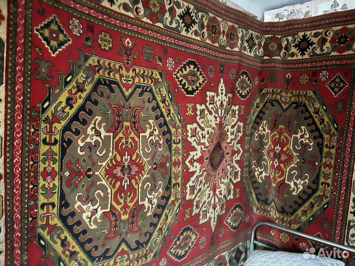 Ковёр шерстяной