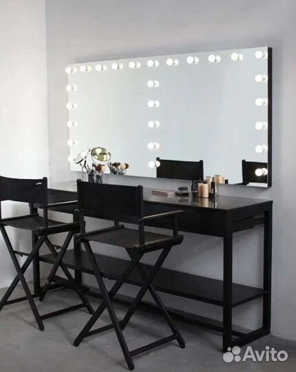 Гримерный стол, стол для парикмахера