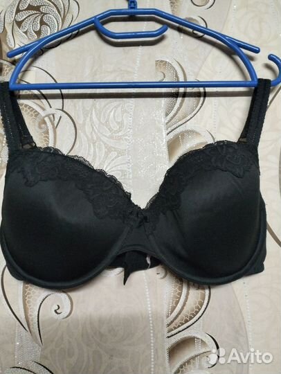 Бюстгальтер