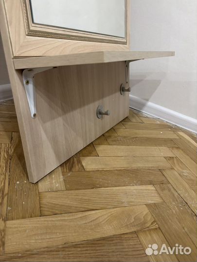 Зеркало настенное