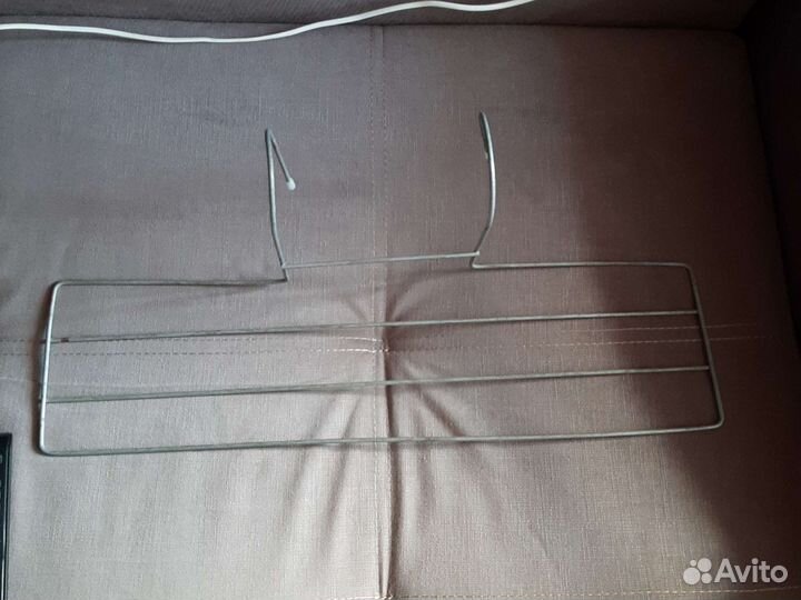 Сушилка на батарею и вешалка - плечики