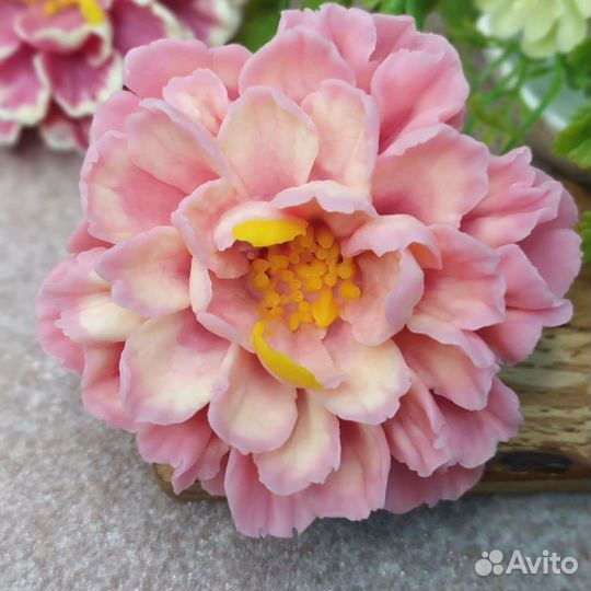 Удивительные подарки