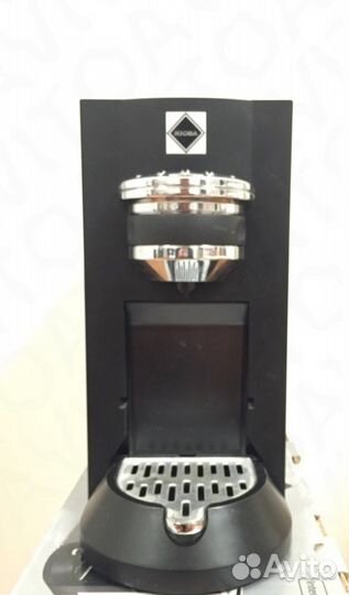 Кофемашина капсульного типа rioba RCM-1001