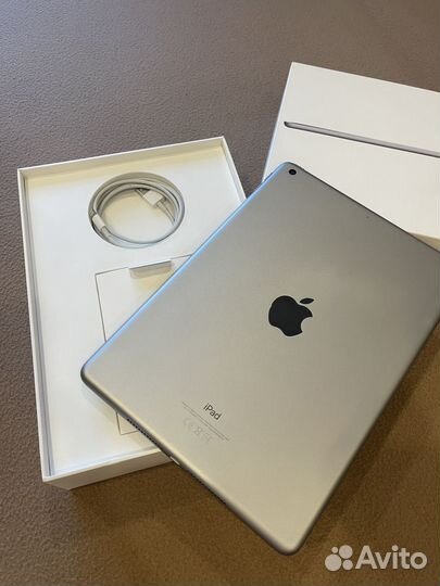 iPad (6th Generation) Wi-Fi