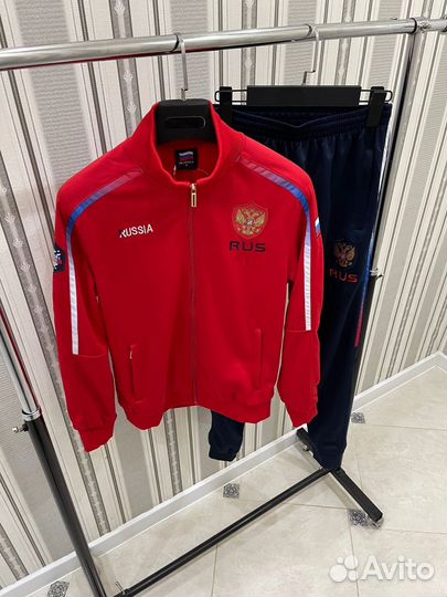 Спортивный костюм мужской