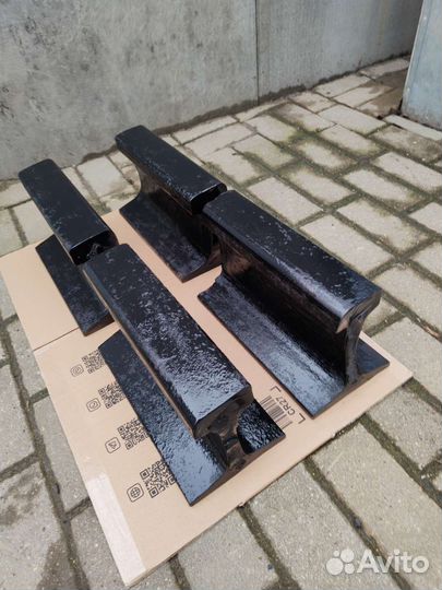 Кусок рельса