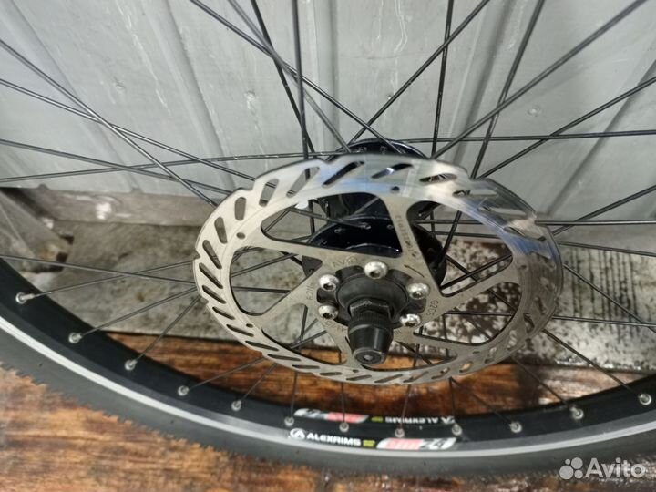 Колеса 24 дюйма в сборе