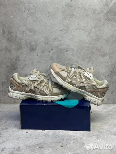 Кроссовки Asics