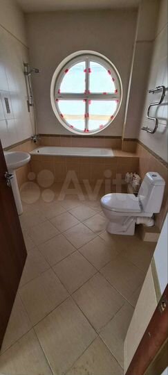 Своб. планировка, 51 м², 2/4 эт.