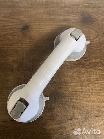 Штанга и поручень в ванну