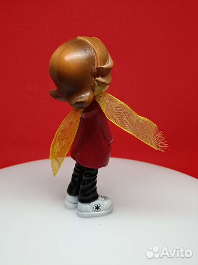 Фигурка анимешная