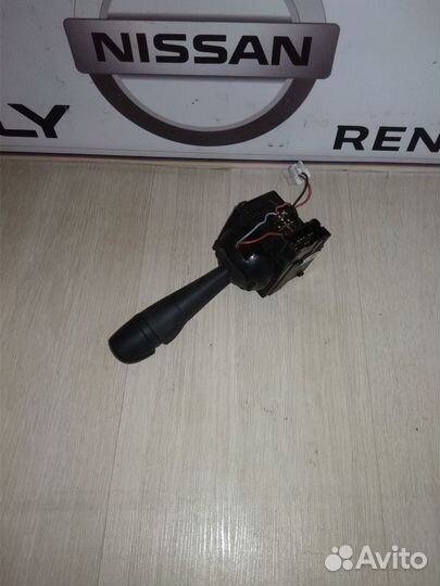 Подрулевой переключатель Renault logan 2 Лев