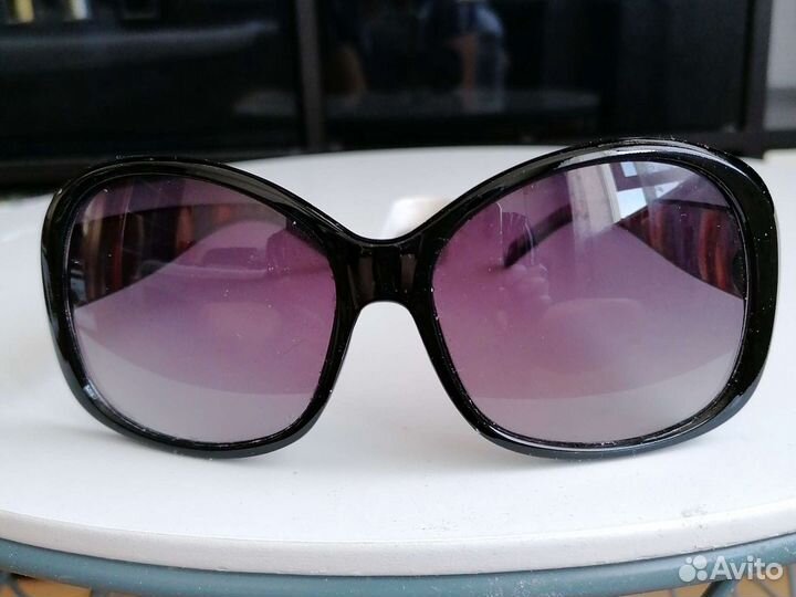 Очки солнцезащитные орифлейм.новые