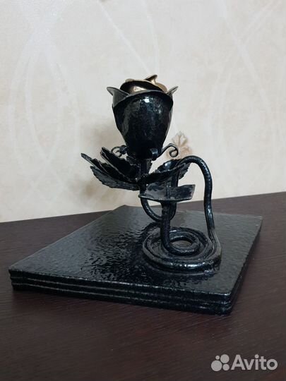Подсвечник - роза кованая