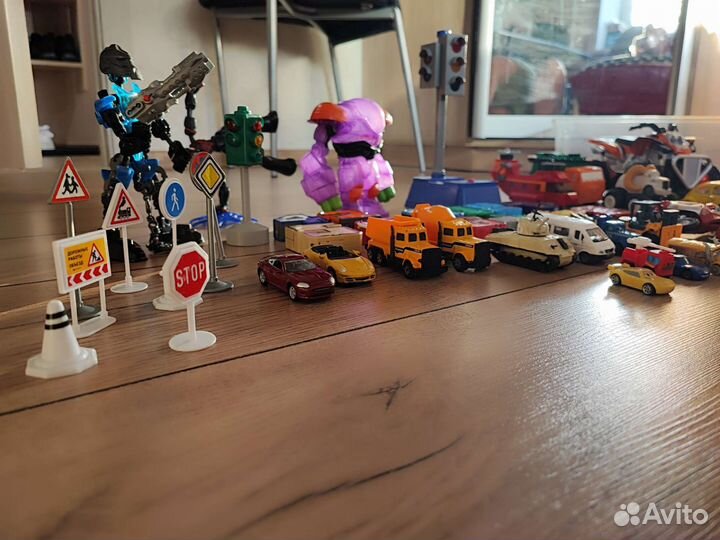 Игрушки для мальчика пакетом